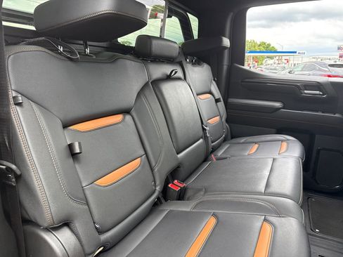 Certified 2023 GMC Sierra 1500 AT4 w/ AT4 Premium Package AWD/4WD image 38
