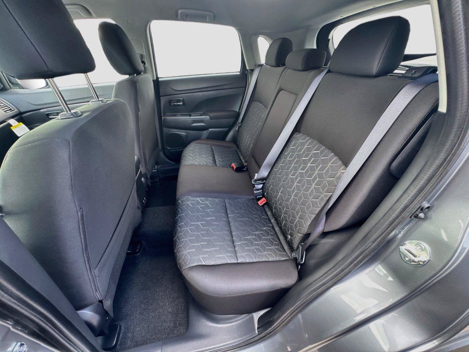 New 2027 Mitsubishi Outlander Sport FWD image 22
