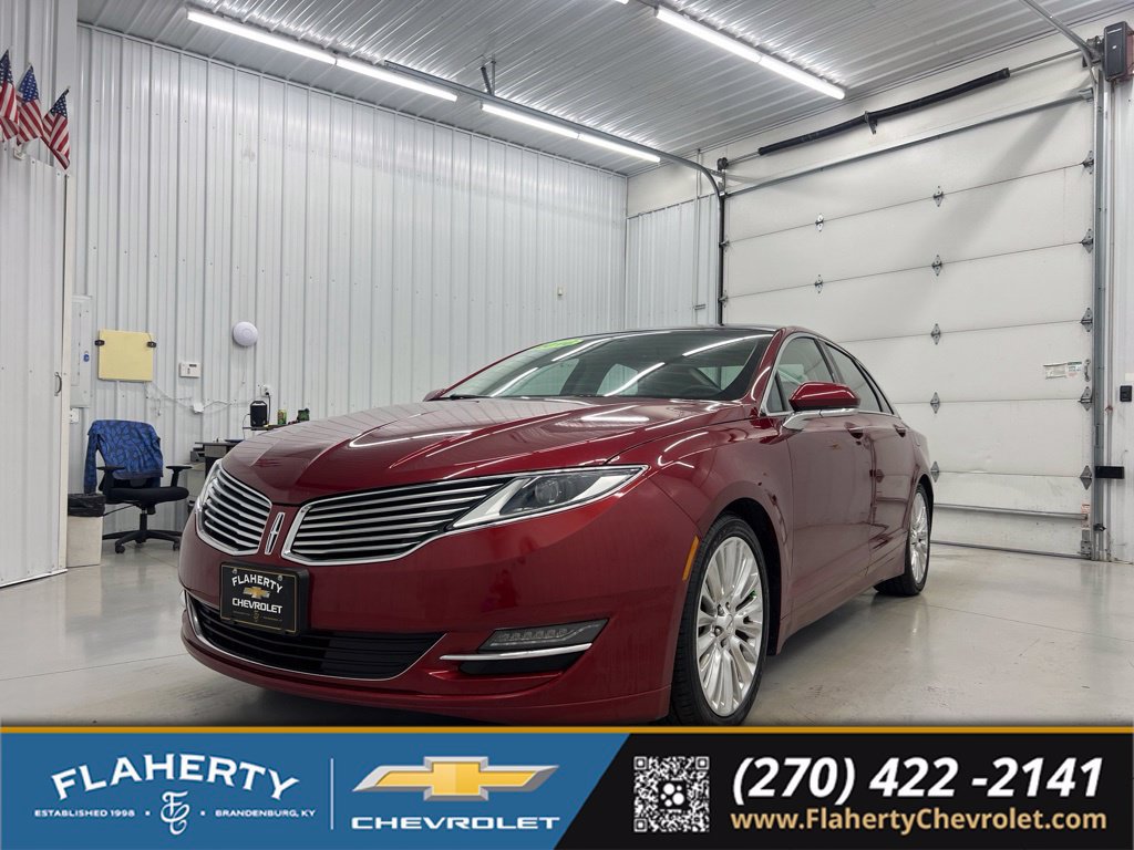 Used 2016 Lincoln MKZ w/ Equipment Group 300A Reserve FWD image 6
