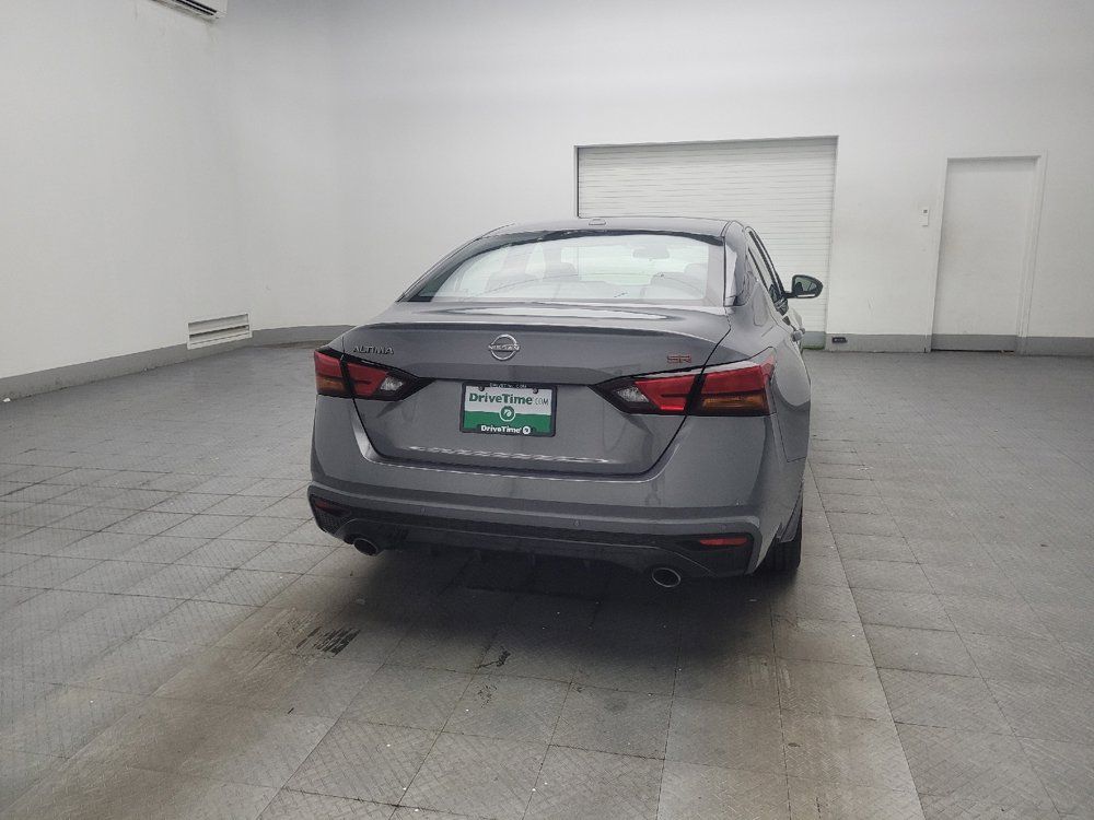 Used 2025 Nissan Altima 2.5 SR FWD image 7