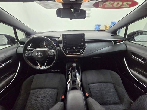 Used 2021 Toyota Corolla SE FWD image 19