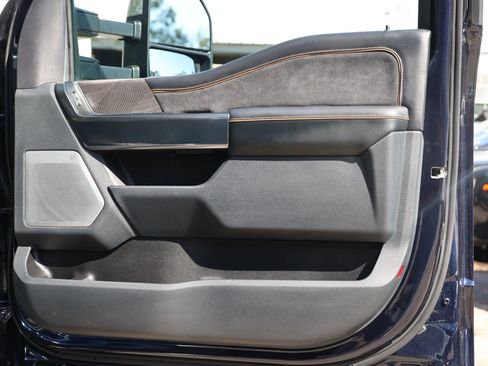 Used 2024 Ford F450 Platinum w/ FX4 Off-Road Package image 59