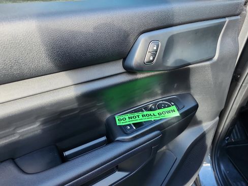 New 2025 Ford Ranger XL image 10