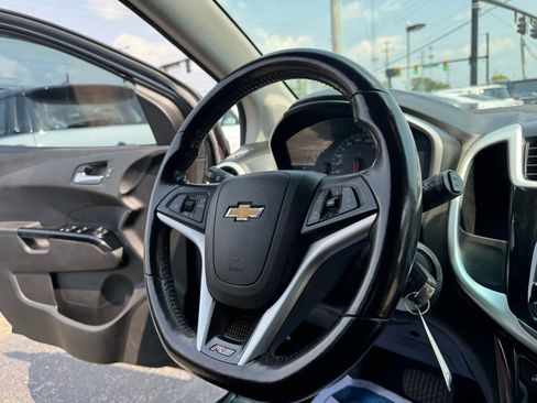 Used 2017 Chevrolet Sonic LT image 24