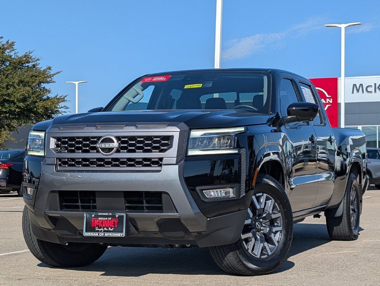 Certified 2025 Nissan Frontier SL RWD image 2