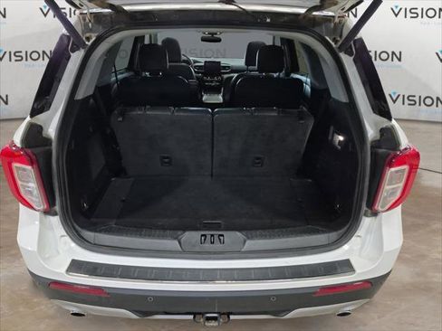 Certified 2022 Ford Explorer Limited w/ Equipment Group 301A image 19