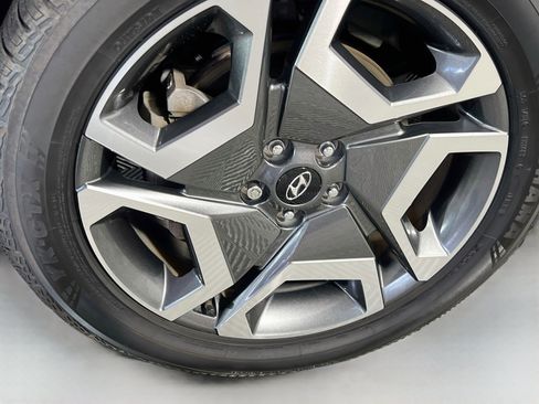 Used 2024 Hyundai Palisade Limited FWD image 14