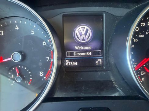 Used 2020 Volkswagen Tiguan SE w/ Panoramic Sunroof Package AWD/4WD image 16