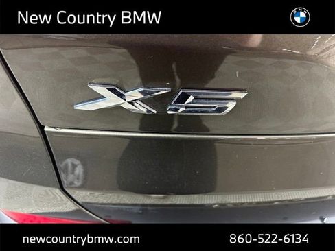 Used 2024 BMW X5 xDrive40i w/ Parking Assistance Package image 10