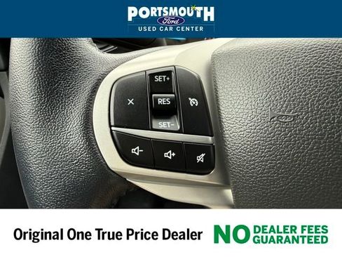Used 2022 Ford Explorer XLT image 16