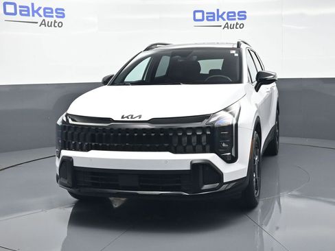 Certified 2026 Kia Sportage X-Line w/ X-Line Premium Package AWD/4WD image 4