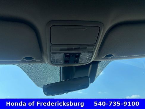 Used 2018 Honda Odyssey EX-L image 23