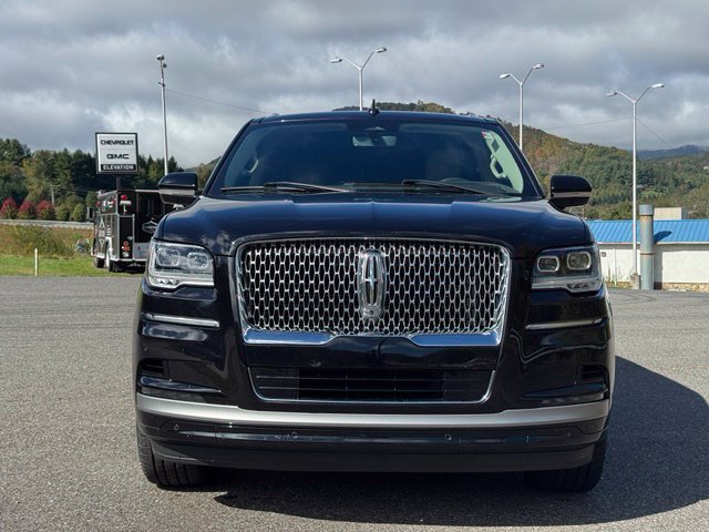 Used 2024 Lincoln Navigator Reserve AWD/4WD image 34