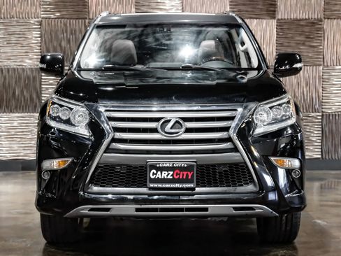 Used 2016 Lexus GX 460 image 8