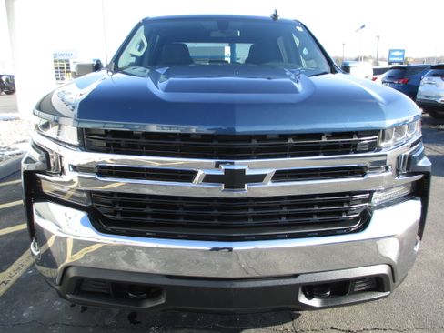 Used 2019 Chevrolet Silverado 1500 LT w/ All-Star Edition image 8