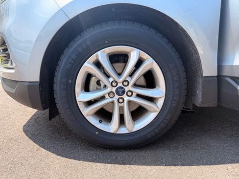 Used 2020 Ford Edge SEL w/ Convenience Package FWD image 19