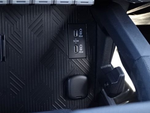 New 2025 Toyota Tacoma TRD Off-Road image 24