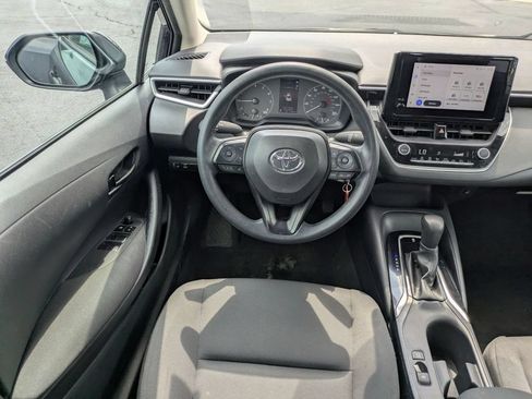 Used 2024 Toyota Corolla LE FWD image 27