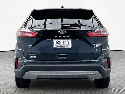 Certified 2023 Ford Edge SEL w/ Convenience Package AWD/4WD image 4