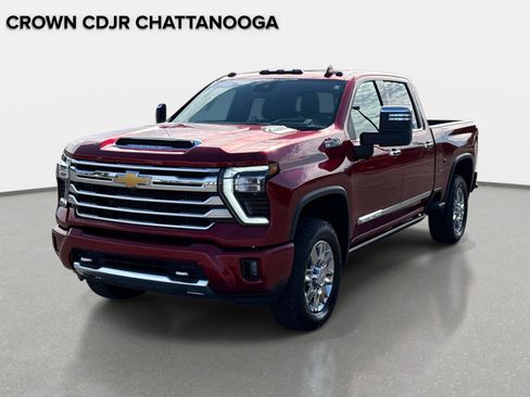 Used 2026 Chevrolet Silverado 2500 High Country w/ High Country Premium Package AWD/4WD image 9