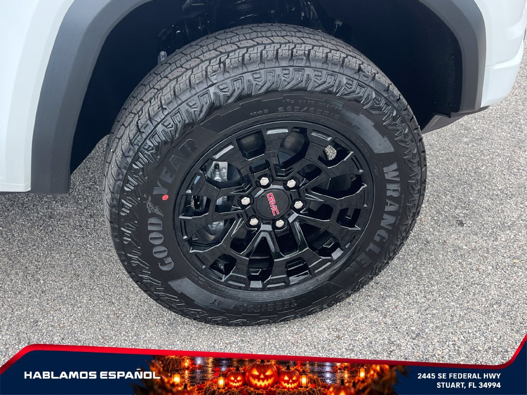 New 2026 GMC Canyon Elevation RWD image 21