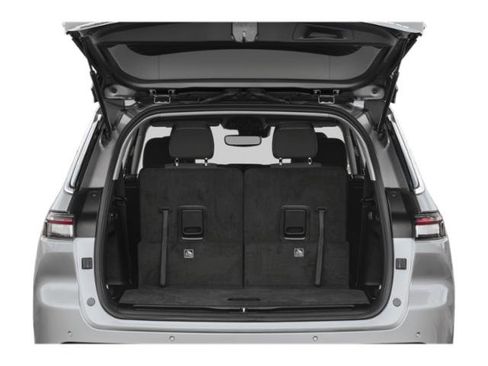 Certified 2024 Jeep Grand Cherokee L Altitude image 11