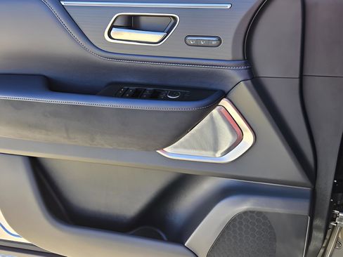 New 2026 INFINITI QX80 4WD w/ Sport Exterior Package image 24