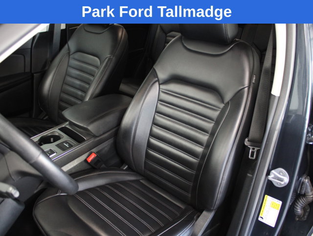 Used 2022 Ford Edge SEL w/ Convenience Package AWD/4WD image 12