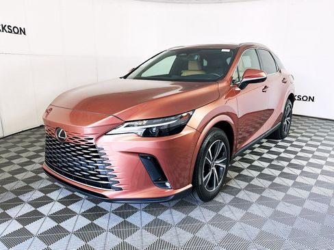 Used 2024 Lexus RX 350 Premium w/ Convenience Package image 7