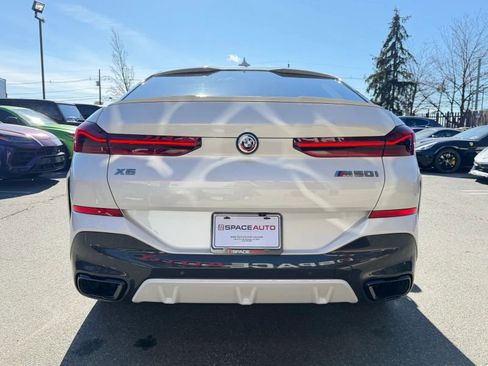Used 2023 BMW X6 M50i w/ Executive Package image 6