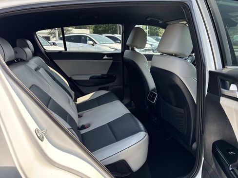 Used 2019 Kia Sportage EX w/ EX Sport Appearance Package AWD/4WD image 10