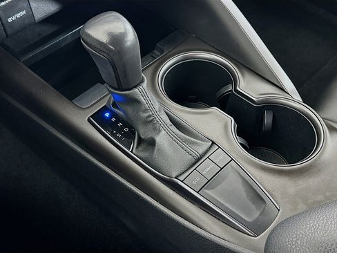 Used 2023 Toyota Camry SE image 23