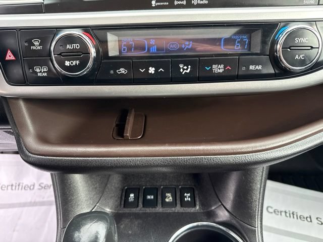 Used 2018 Toyota Highlander XLE w/ Protection Package #3 AWD/4WD image 16