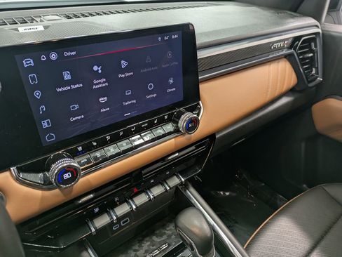 Used 2023 GMC Canyon AT4 w/ AT4 Premium Package image 11