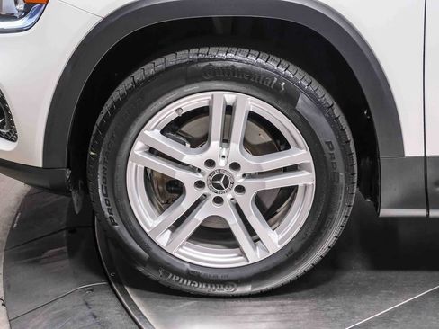 Certified 2023 Mercedes-Benz GLB 250 image 10