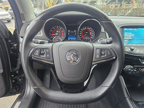 Used 2016 Chevrolet SS image 27