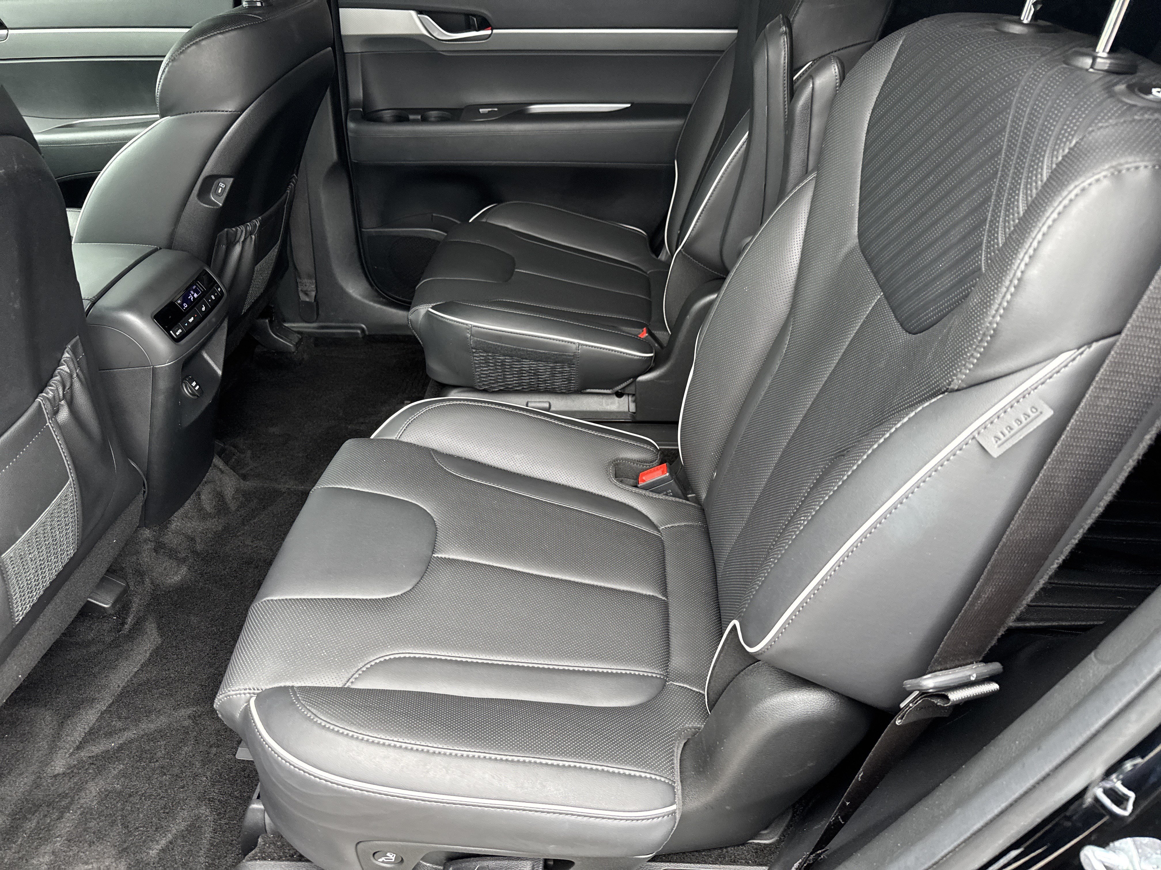 Used 2025 Hyundai Palisade XRT AWD/4WD image 4