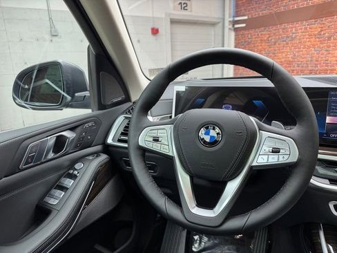 New 2026 BMW X7 xDrive40i image 13