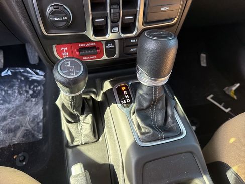 New 2026 Jeep Gladiator Sport image 14