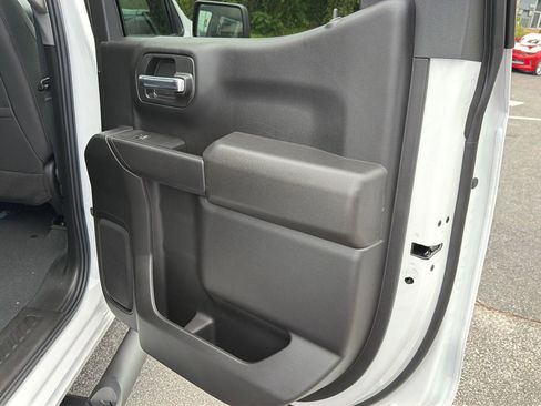 New 2026 Chevrolet Silverado 1500 Custom AWD/4WD image 15