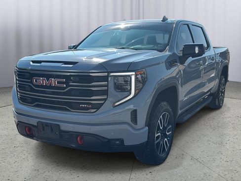 Used 2024 GMC Sierra 1500 AT4 w/ AT4 Premium Package image 1