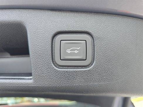 New 2025 Chevrolet Blazer EV LT w/ Super Cruise Package image 4