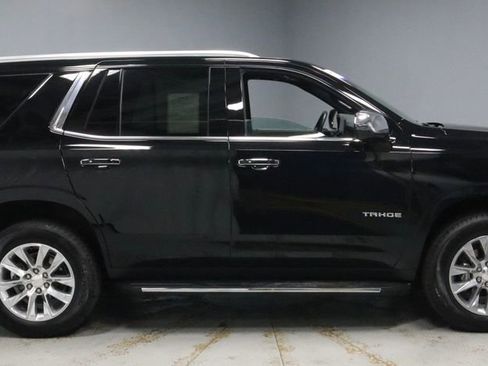 Used 2023 Chevrolet Tahoe Premier AWD/4WD image 12