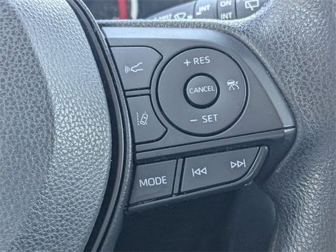 Used 2023 Toyota RAV4 XLE image 25