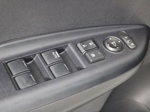 Used 2020 Honda Fit LX image 15