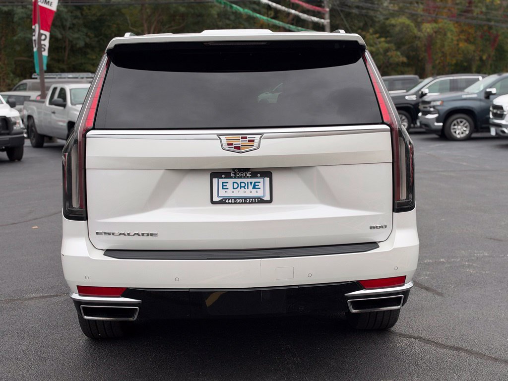Used 2021 Cadillac Escalade Premium Luxury w/ Performance Package AWD/4WD image 9