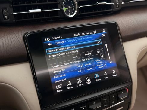 Used 2017 Maserati Quattroporte S GranLusso RWD image 55
