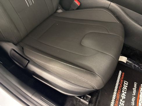 Used 2025 Hyundai Elantra Sport image 27