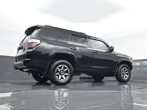 Used 2022 Toyota 4Runner TRD Off-Road Premium AWD/4WD image 27