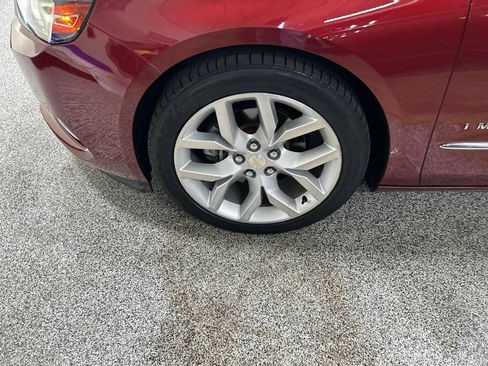 Used 2017 Chevrolet Impala Premier w/ Enhanced Convenience Package FWD image 31